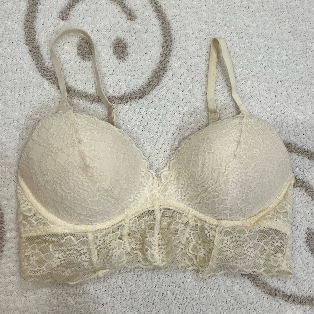 VGUC PINK small cream lace push up bralette
